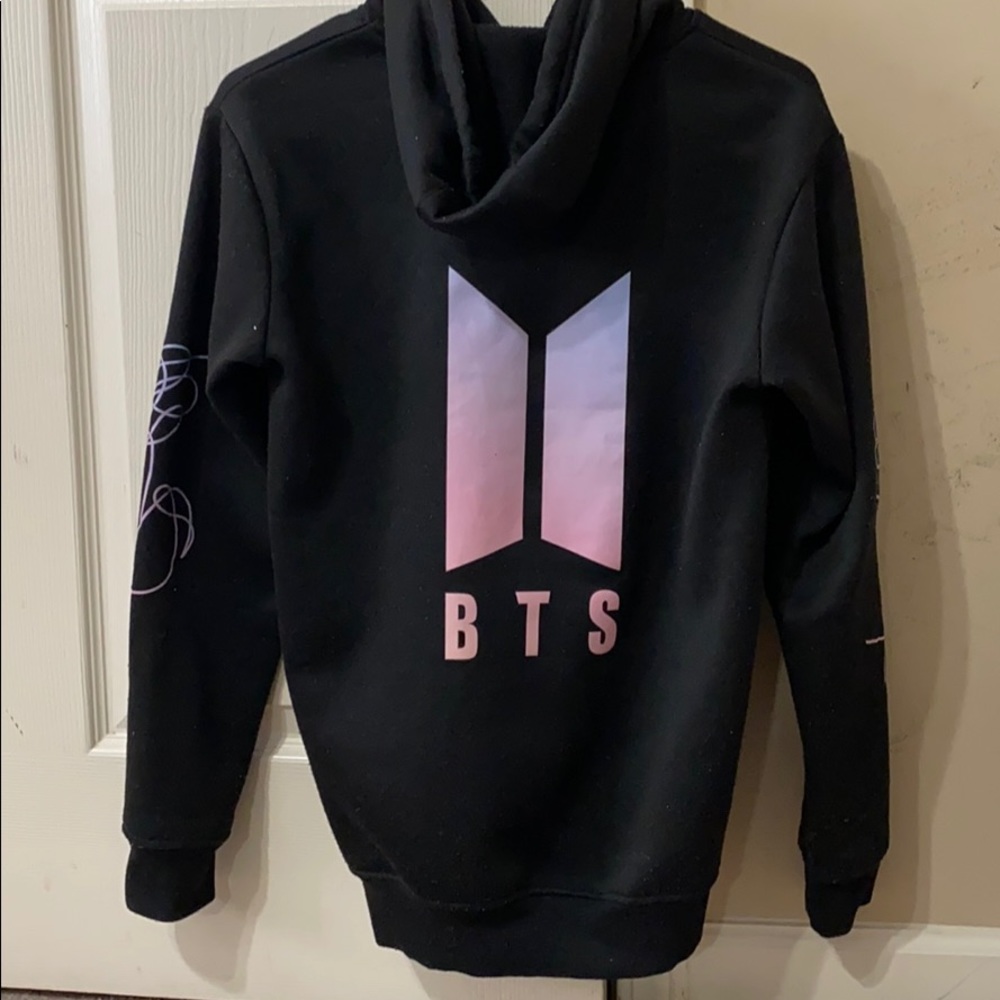 BTS Love Yourself Hoodie - Picture 2 of 3